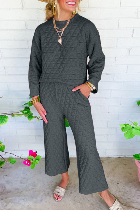 Solid Quilted Pullover and Pants Outfit